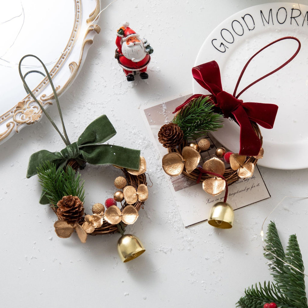 D3 Pinecone Double Bells Green 2 Pack