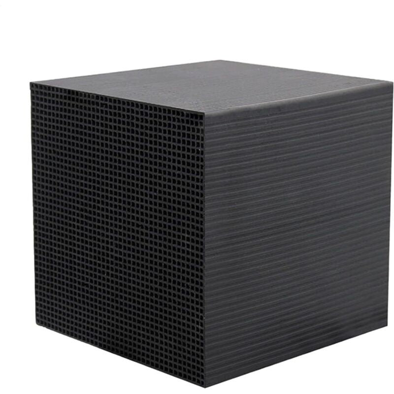 Water Purifier Cubes for Horse and Livestock Drinking Troughs
