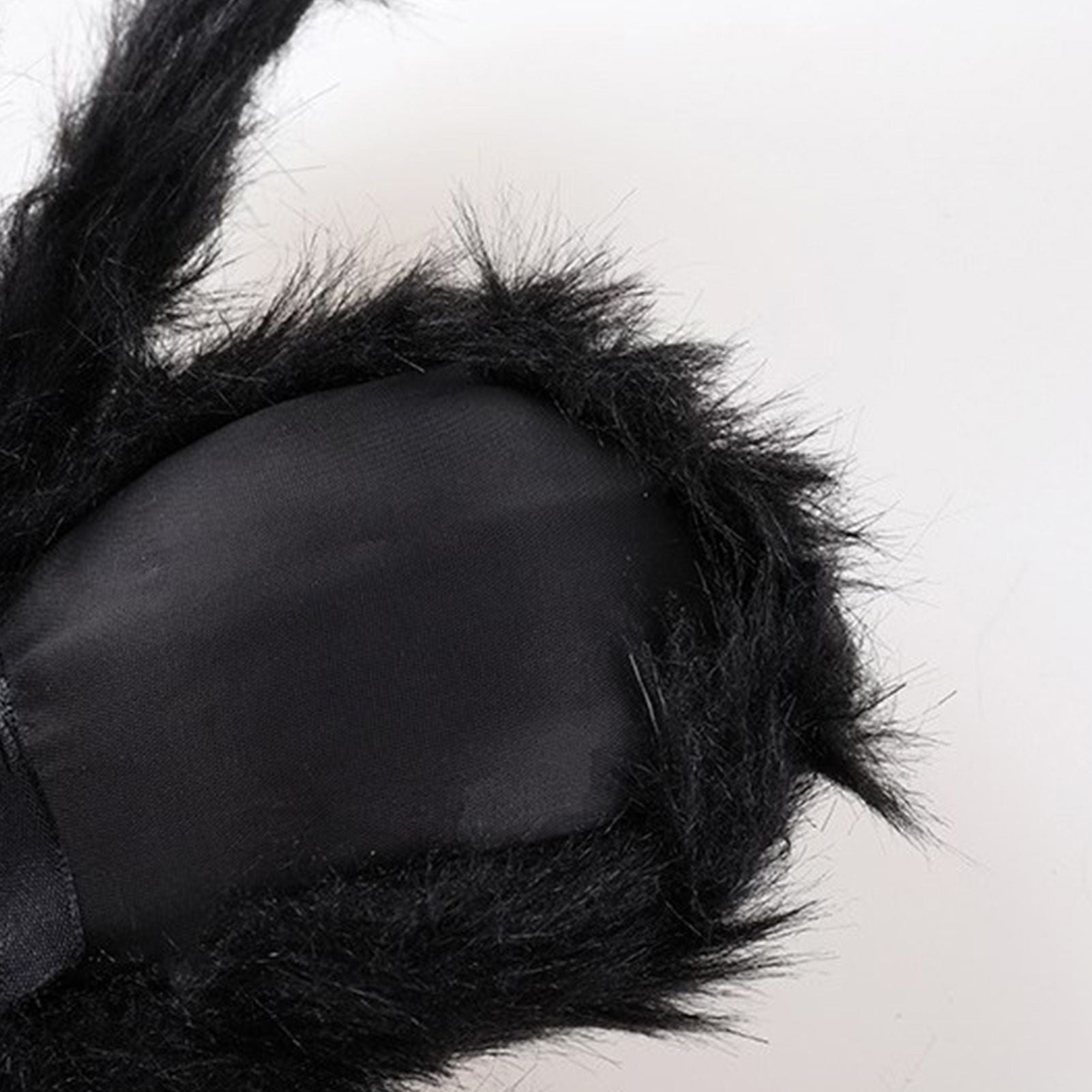 Giant Fake Spider Lifelike Halloween Posable Black Soft Hairy Fake Spiders Scary Decorations for Yard Home 125cm