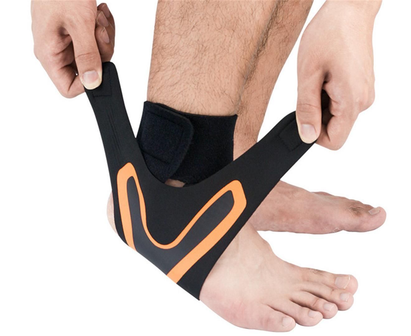 A Pair of Sports Ankle Sleeve Compression Anti-sprain Protection Socks Outdoor Sports Climbing Equipment-Blue M