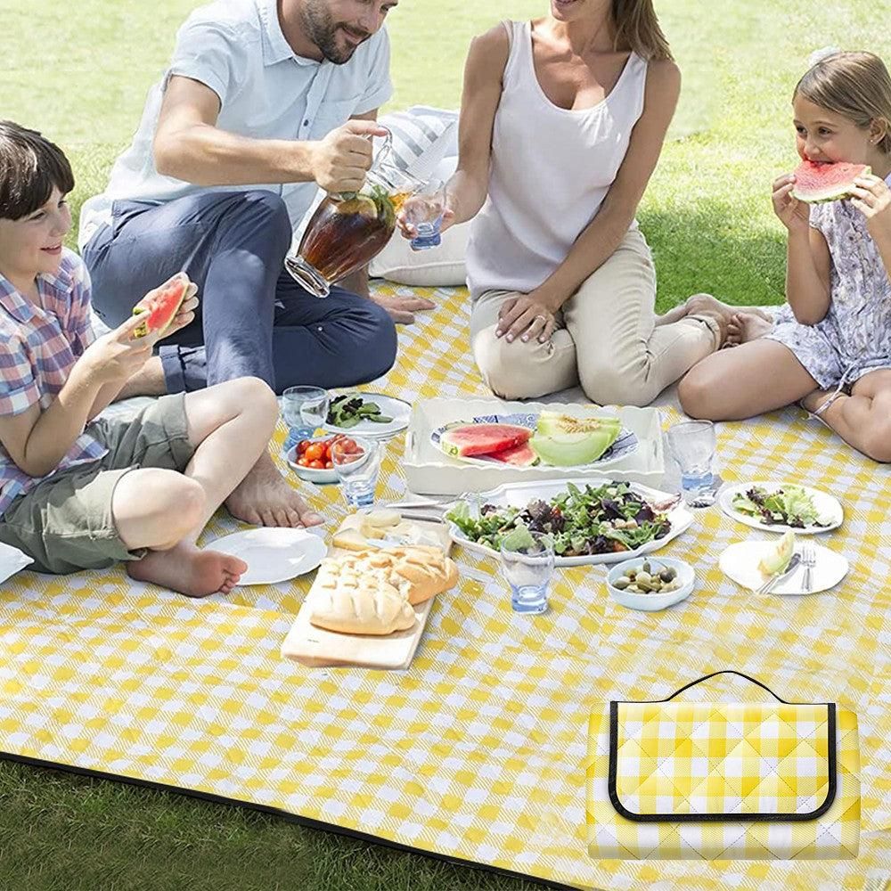Foldable Picnic Mat Water-resistant Soft Camping Blanket Beach Outdoor Mat Yellow L