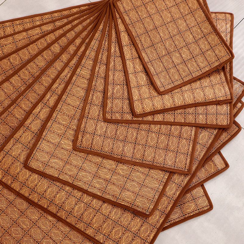 Cute Rattan Pet Cooling Mat Dog Cat Mat surface pattern random 105*75cm