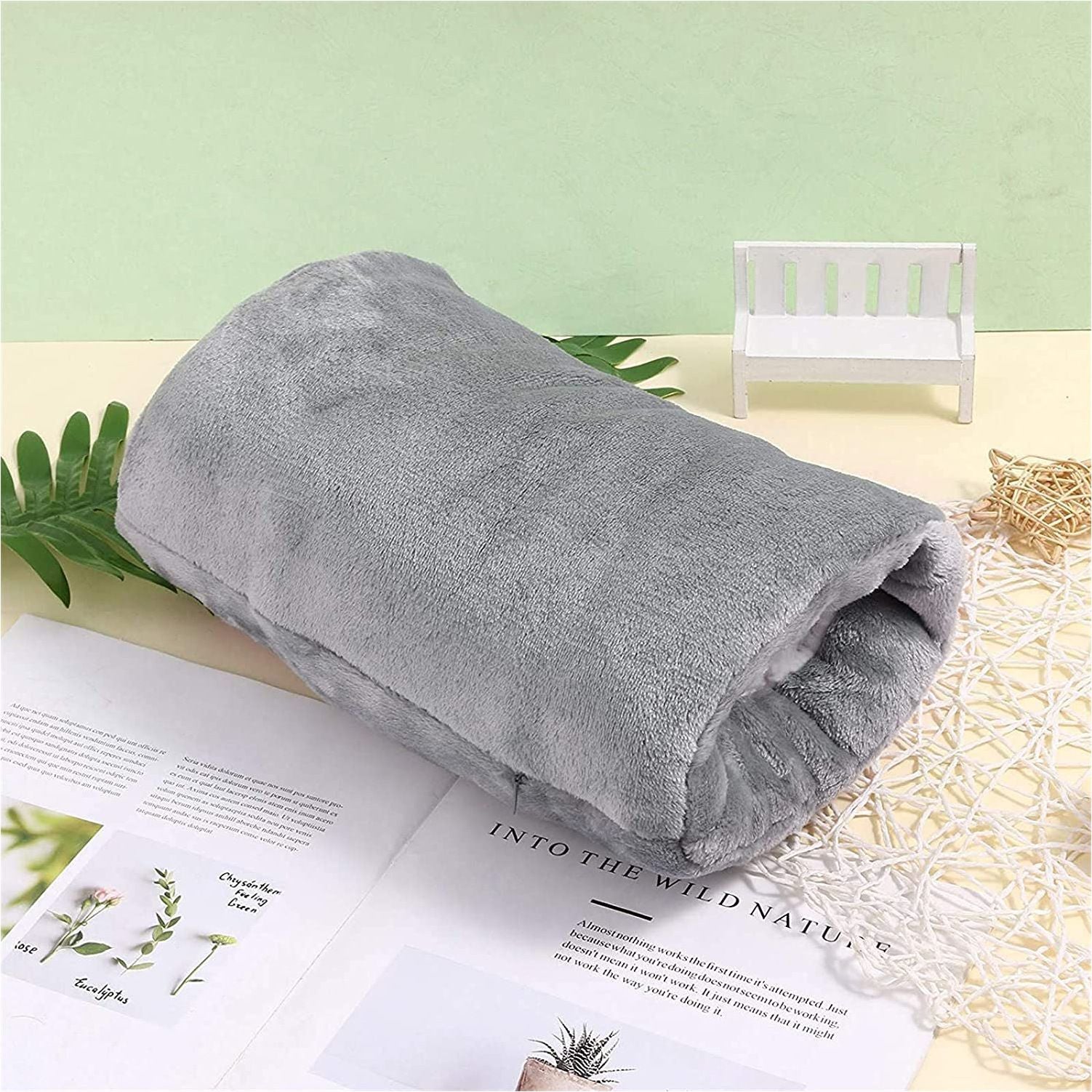 USB Heated Plush Hand Warmer Bag – Electric Rechargeable Warm Hand Cushion, Soft Winter Heating Hand Muff, Portable USB Warm Hand Pad